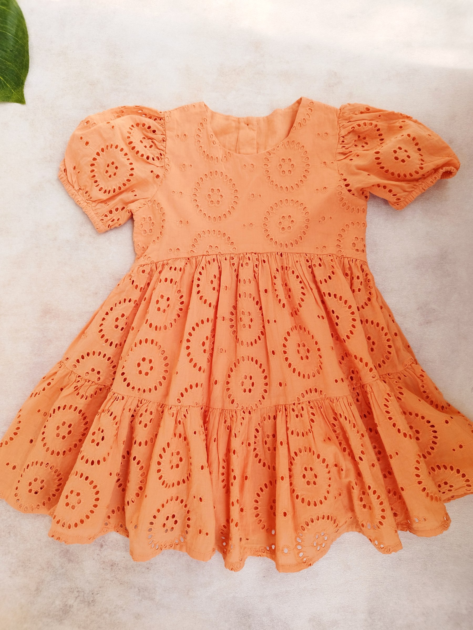 پیراهن دخترانه خامه دوزی