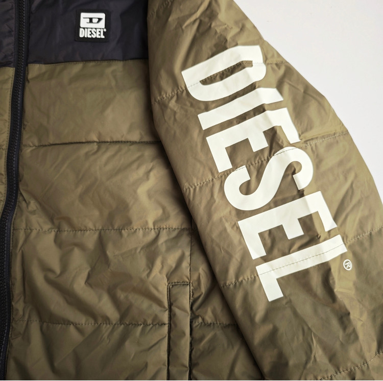 کاپشن بچه گانه